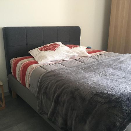 Appartement T2 Independant Dans Maison Pugny-Chatenod 외부 사진