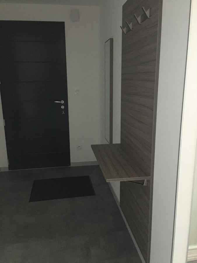 Appartement T2 Independant Dans Maison Pugny-Chatenod 외부 사진