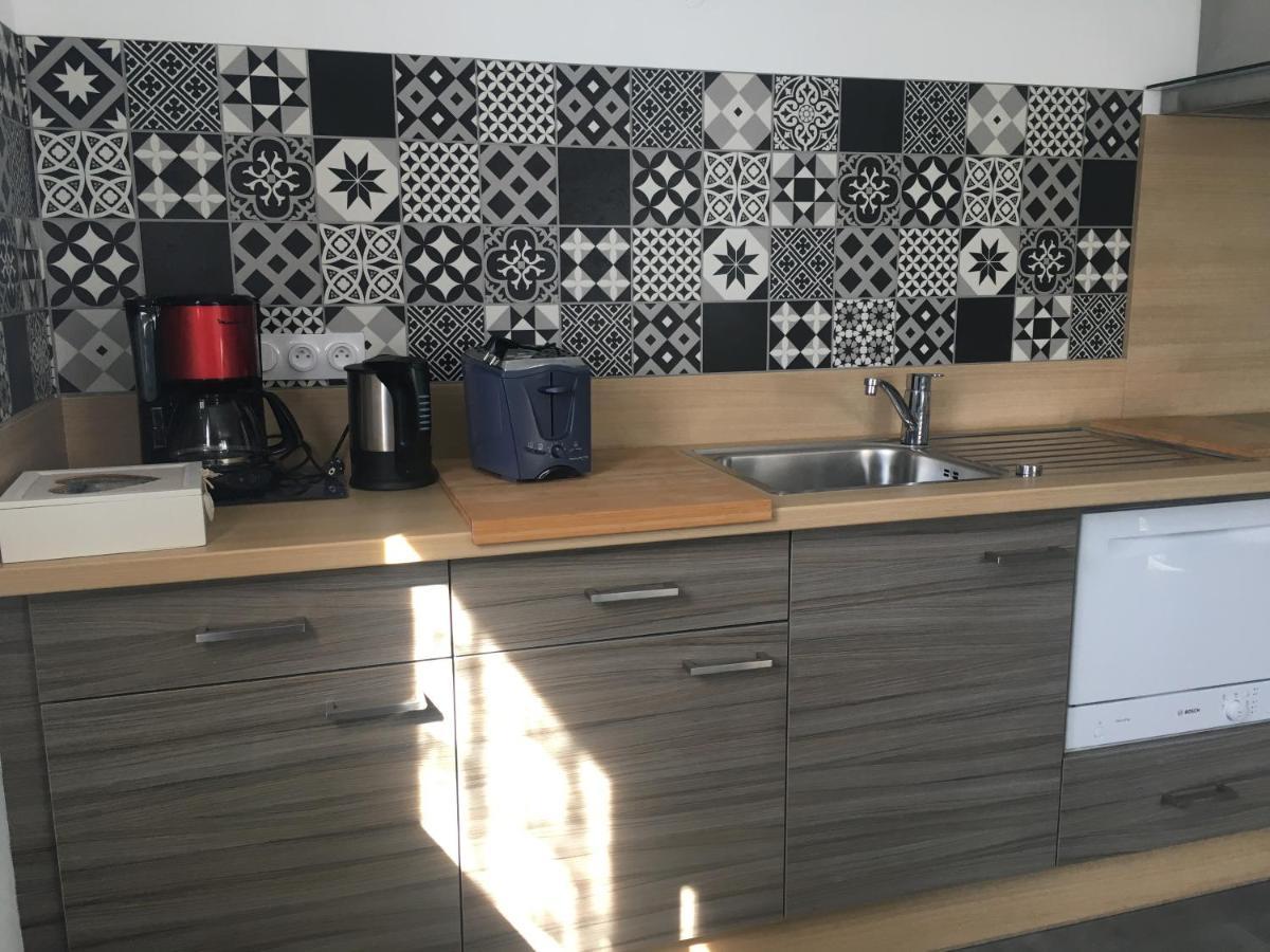 Appartement T2 Independant Dans Maison Pugny-Chatenod 외부 사진