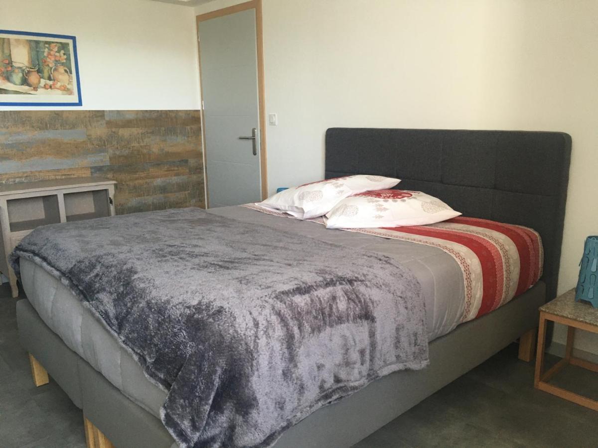 Appartement T2 Independant Dans Maison Pugny-Chatenod 외부 사진